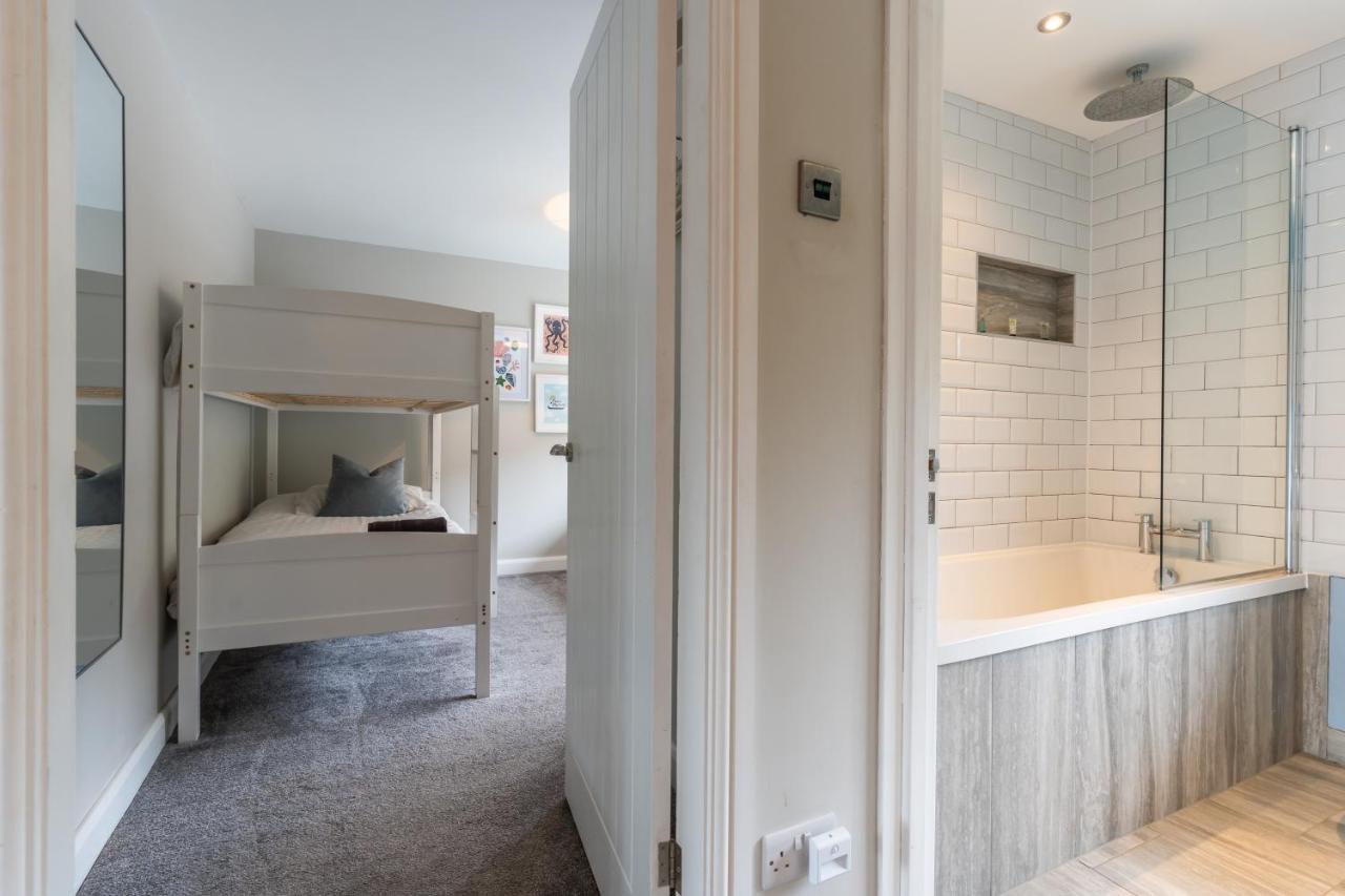 No40Barmouth-Modern,Spacious&Hot Tub Exterior foto